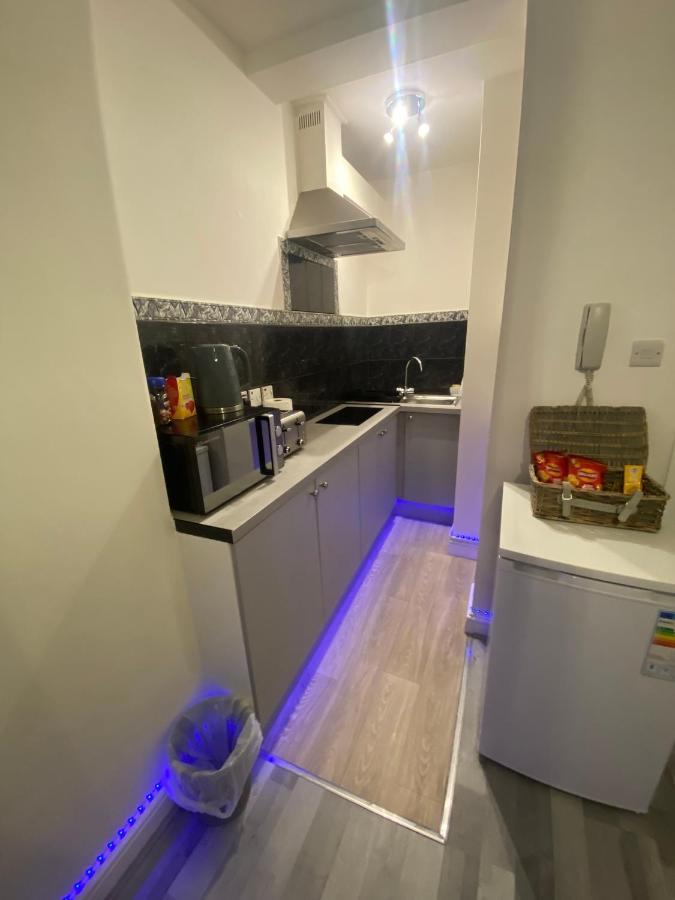 Cosy 1 Bedroom Apartment Londres Extérieur photo